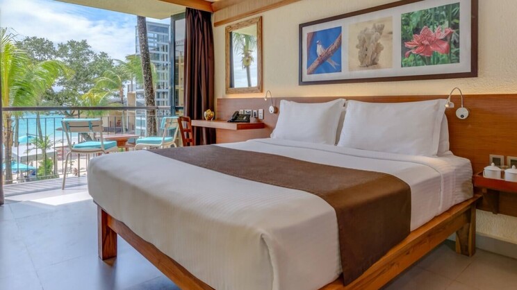 Coral Standard Ocean View 